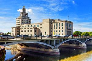 What Is Cedar Rapids Iowa Famous For?
